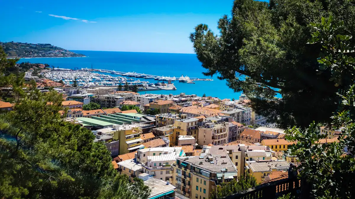 Sanremo, Italy - photo by TAXI 4 TRAVEL